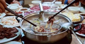 生意不好，是營銷不到位6個營銷誤區(qū)，讓餐廳越做營銷“死”得越快【重慶火鍋底料加工廠】