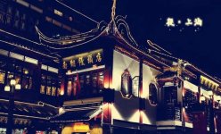 老字號頻陷“失寵”困局，到底選擇自我革命還是被人革命？【重慶火鍋底料批發(fā)市場】