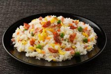 炒飯的精神：這至簡的東西才是飯場里的“硬通貨一入口，我的態(tài)度可就青云直上，覺得這至簡的東西才是飯場里的硬通貨【重慶火鍋底料批發(fā)在哪里】