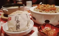 研究了西貝、海底撈的營(yíng)銷(xiāo)案例，我發(fā)現(xiàn)中小餐企打造品牌的4個(gè)【重慶火鍋底料批發(fā)】