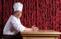 無法出門吃飯的第20天，11位餐廳老板講了11個故事【重慶火鍋底料廠有哪些】