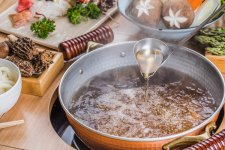 壽喜燒就是火鍋？日本料理被黑得真慘【正宗重慶火鍋底料批發(fā)】