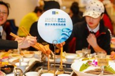 冬天的第n頓火鍋，還沒(méi)輪到你？快用這6個(gè)新招刺激顧客【重慶火鍋底料批發(fā)在哪】