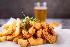 誰曾想，“逍遙”的日子沒過多久火鍋底料批發(fā)廠家直銷，肯德基、麥當(dāng)勞也要加速布局下沉市場了，這可咋辦？