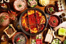 火鍋里的江湖紛爭戰(zhàn)火在即，誰會是這一沉一浮之間的“留存者”？