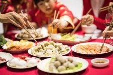 年夜飯戰(zhàn)火點(diǎn)燃，餐企抓緊做好兩手準(zhǔn)備！