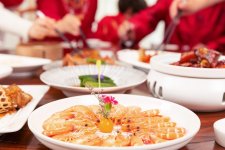 年夜飯預(yù)訂已進(jìn)入尾聲！預(yù)制菜、半成品銷(xiāo)售火熱