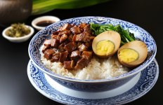 中式米飯快餐市場(chǎng)超2000億元，是中式快餐第二大賽道