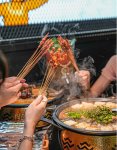 內(nèi)地餐飲新消費(fèi)，復(fù)制到香港不出意外，今年在香港還能吃上西塔老太太、太二酸菜魚(yú)